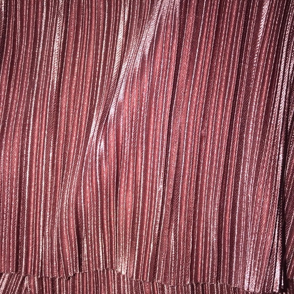 Pink romper - Picture 3 of 4